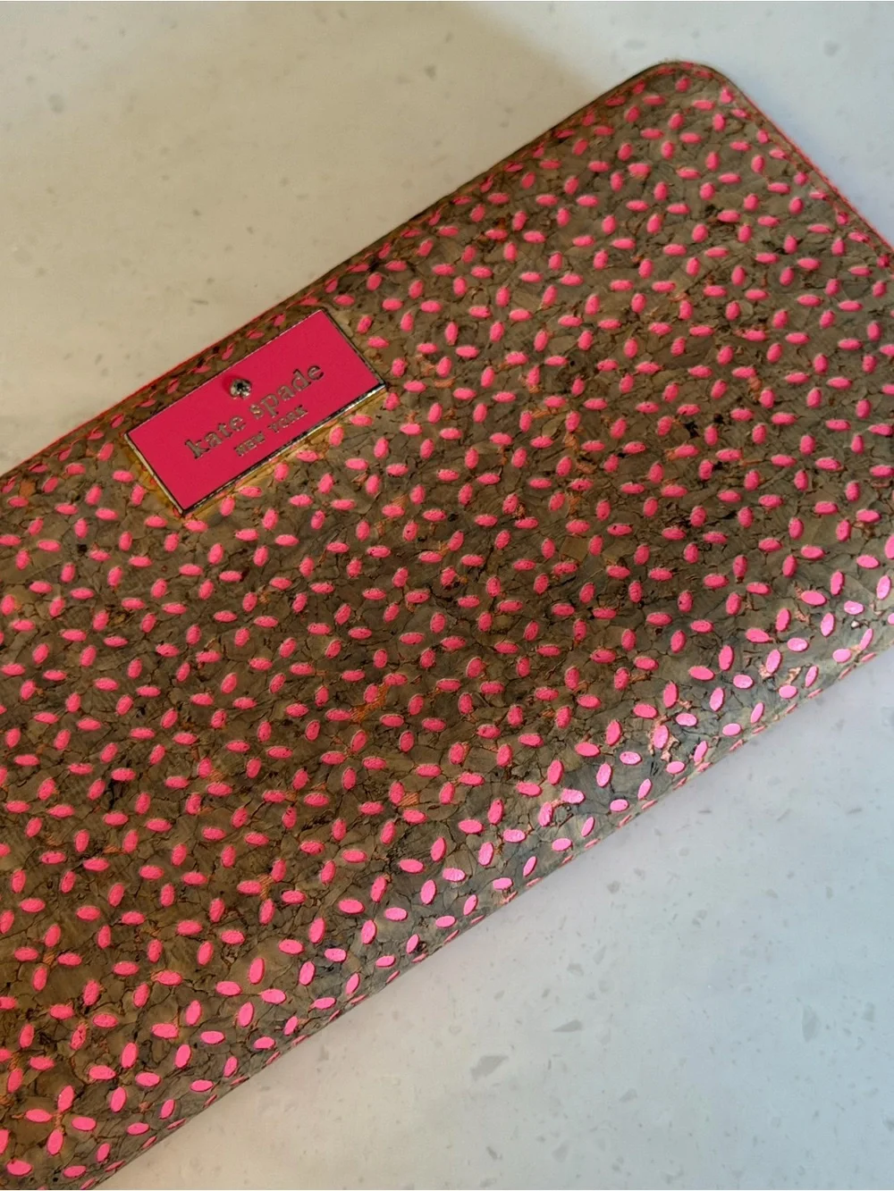 kate spade EUC Brown double face zipper Wallet with Coral Underlay and Trim